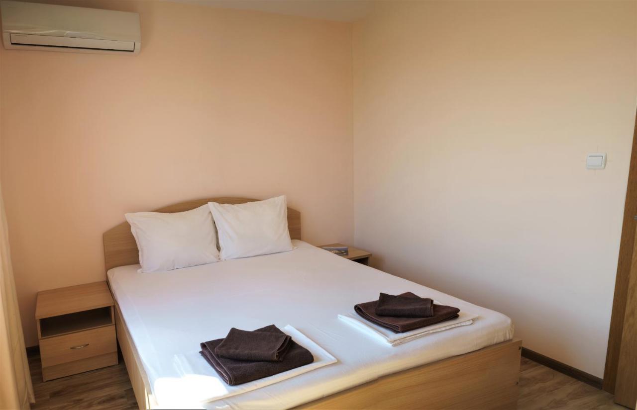 Moreto Seaside Aparthotel Obzor Dış mekan fotoğraf