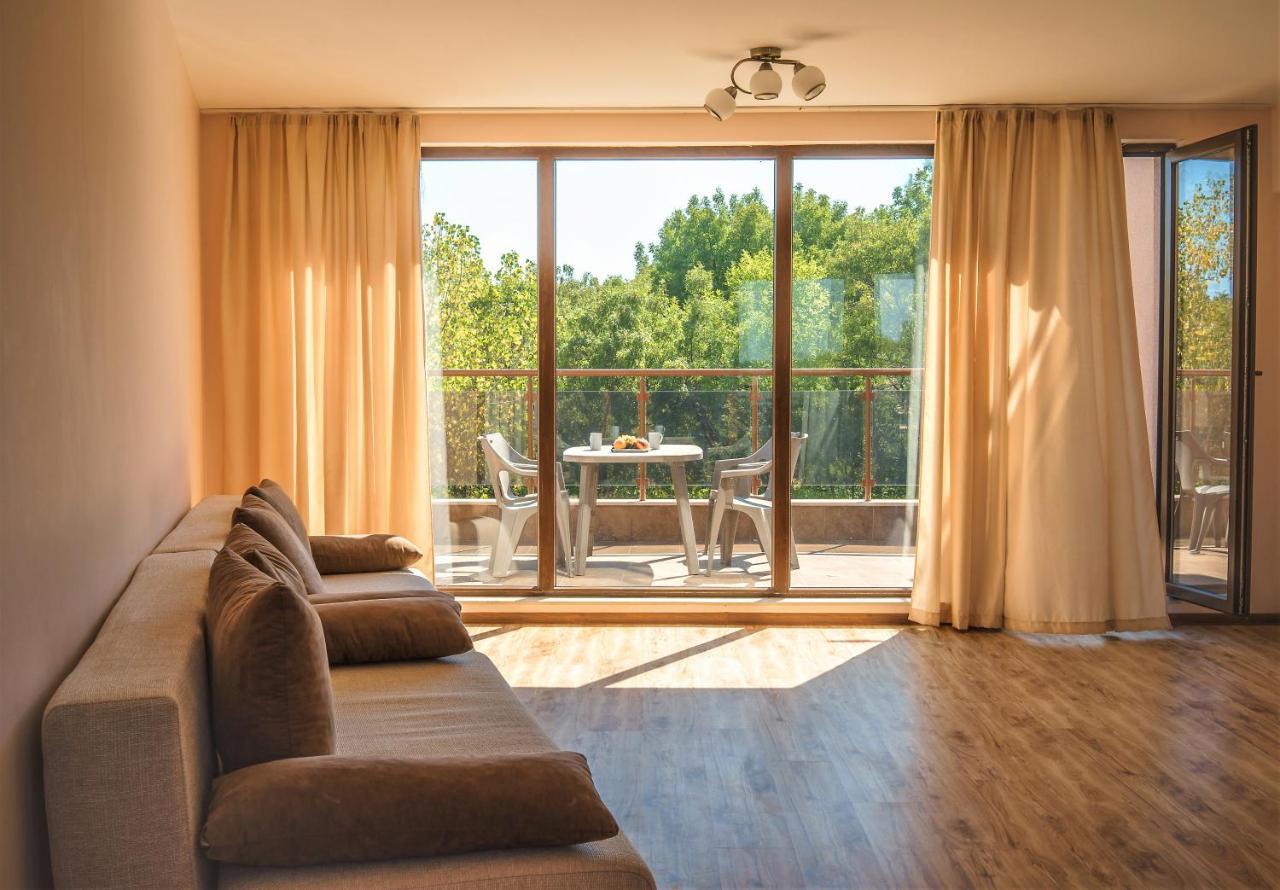 Moreto Seaside Aparthotel Obzor Dış mekan fotoğraf