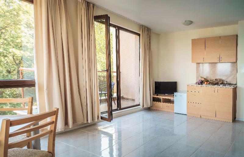 Moreto Seaside Aparthotel Obzor Dış mekan fotoğraf